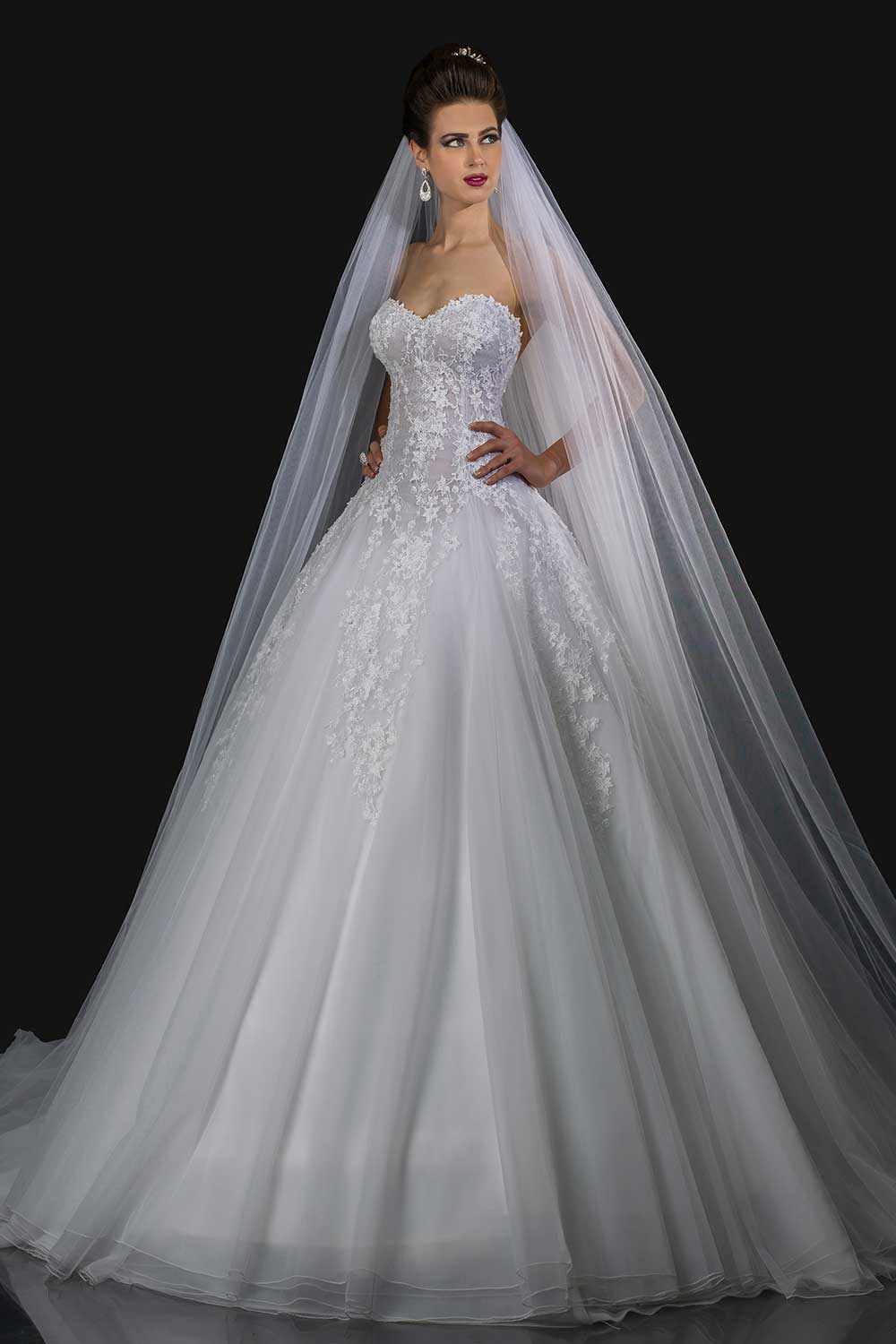 Appolo Haute Couture,Wedding dresses in Lebanon,bridal dress rentals, bridal gown,haute couture lebanon, fashion designers in lebanon,weddings lebanon,Wedding dresses in Lebanon,  bridal dresses lebanon,lebanon weddings